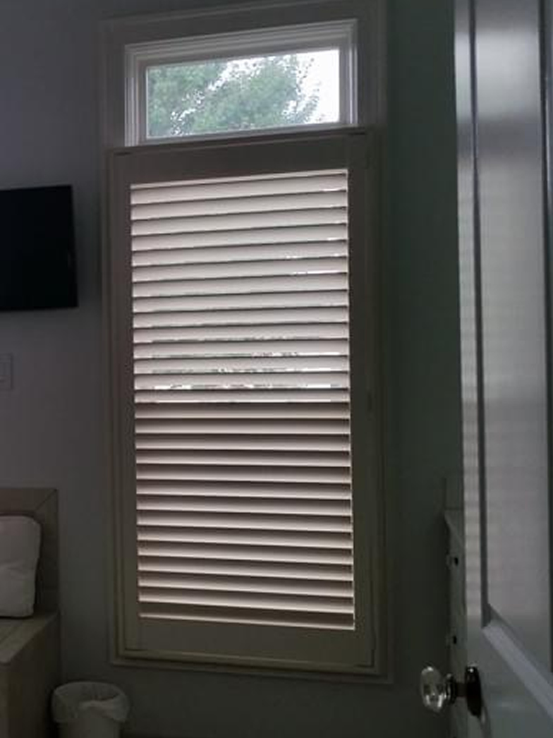 Wood Window Blinds Treatments and Coverings